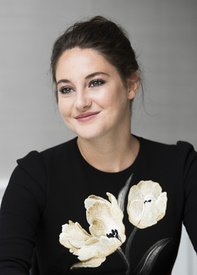 Shailene Woodley Poster 2736433