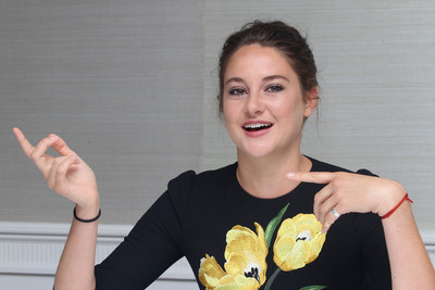 Shailene Woodley Poster 2736443