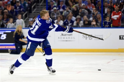 Steven Stamkos Poster 3528498