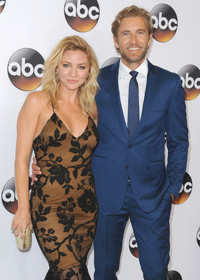 Tabrett Bethell Poster 2767269