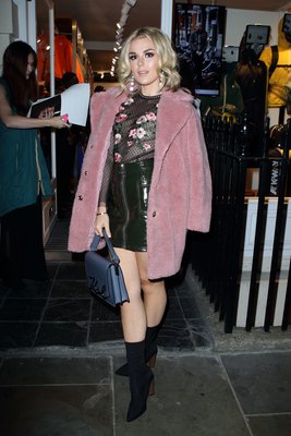 Tallia Storm Poster 3094322