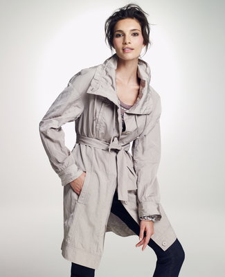 Teresa Moore Poster 2161089