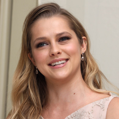 Teresa Palmer Poster 2350332
