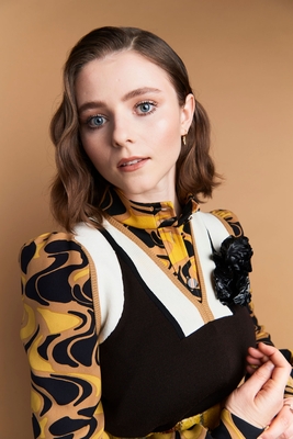 Thomasin Mckenzie Poster 3925666