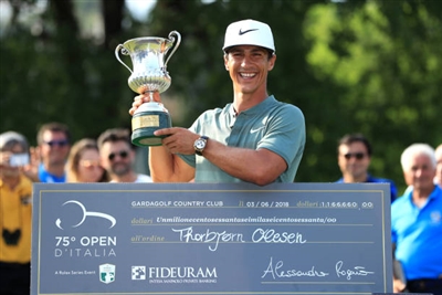 Thorbjorn Olesen Poster 3503343