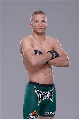 Tj Dillashaw Poster 3524981