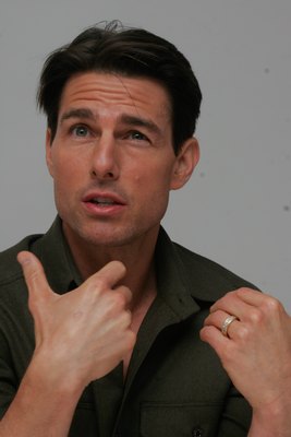 Tom Cruise Poster 2258160