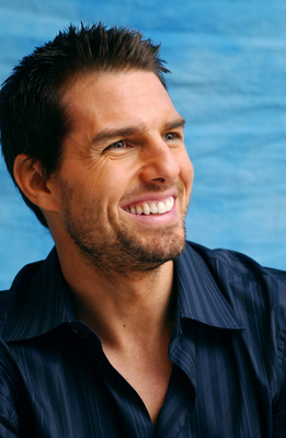 Tom Cruise Poster 2388365