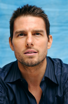 Tom Cruise Poster 2388367