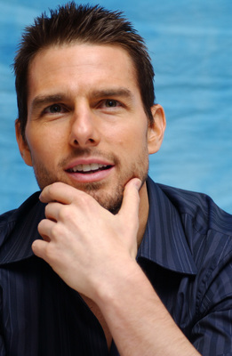 Tom Cruise Poster 2388370