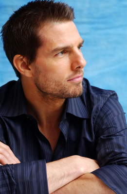 Tom Cruise Poster 2388371