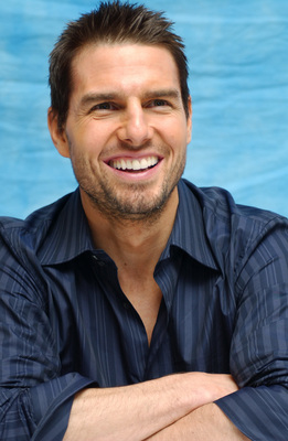 Tom Cruise Poster 2388372