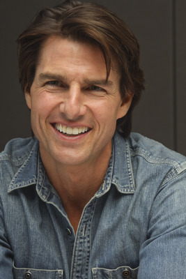 Tom Cruise Poster 2453858