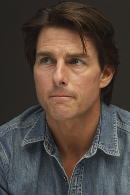 Tom Cruise Poster 2453864