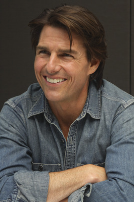 Tom Cruise Poster 2453871