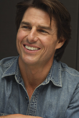 Tom Cruise Poster 2453910