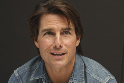 Tom Cruise Poster 2453916