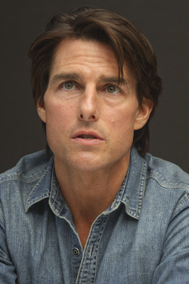 Tom Cruise Poster 2453919