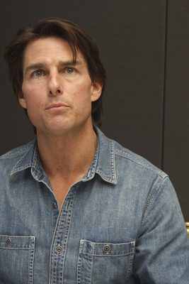 Tom Cruise Poster 2453925