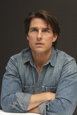 Tom Cruise Poster 2453930