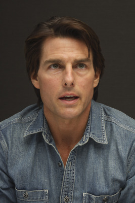Tom Cruise Poster 2453931