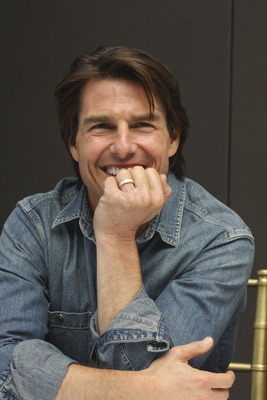 Tom Cruise Poster 2453932
