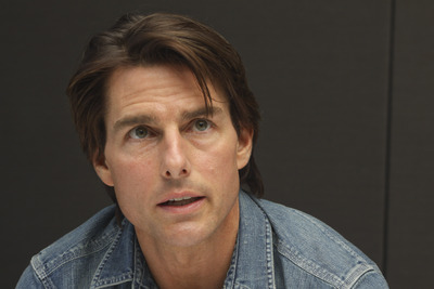 Tom Cruise Poster 2453941