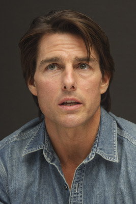 Tom Cruise Poster 2453942