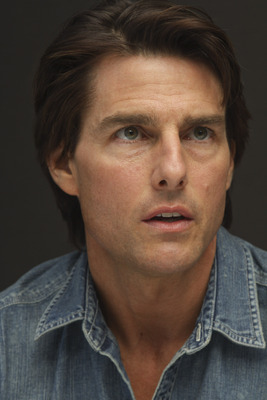 Tom Cruise Poster 2453953