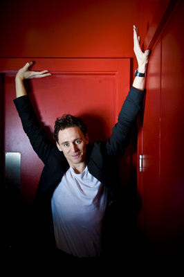 Tom Hiddleston Poster 2188514
