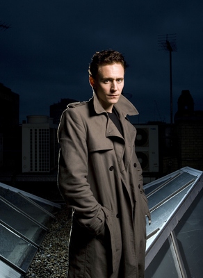 Tom Hiddleston Poster 2188520