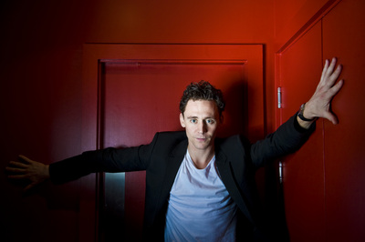 Tom Hiddleston Poster 2188573