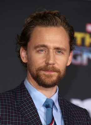 Tom Hiddleston Poster 2770916
