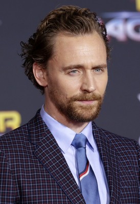 Tom Hiddleston Poster 2770933