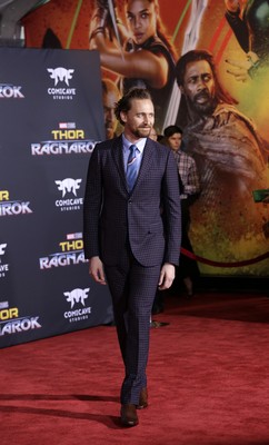 Tom Hiddleston Poster 2770934