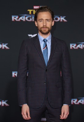Tom Hiddleston Poster 2770943