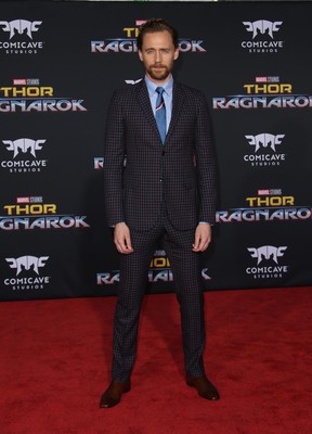 Tom Hiddleston Poster 2770945