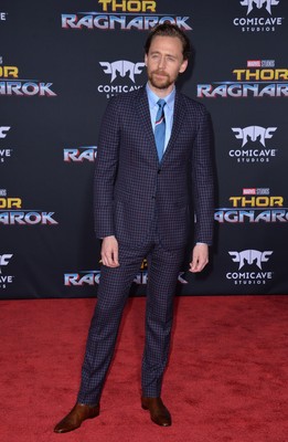 Tom Hiddleston Poster 2770952