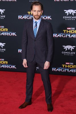 Tom Hiddleston Poster 2770953