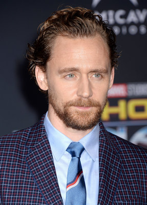 Tom Hiddleston Poster 2770963