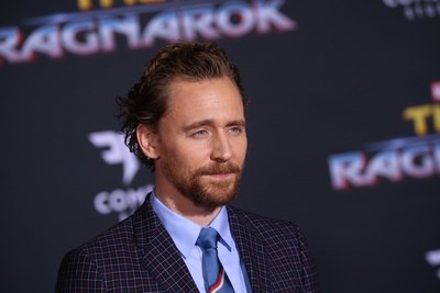 Tom Hiddleston Poster 2770975