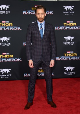 Tom Hiddleston Poster 2770976
