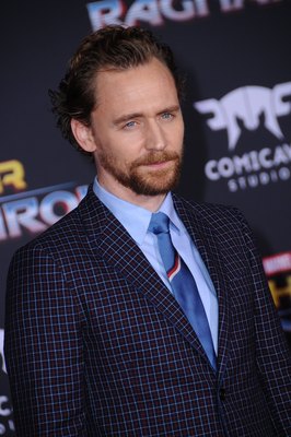 Tom Hiddleston Poster 2770977