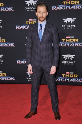Tom Hiddleston Poster 2770983