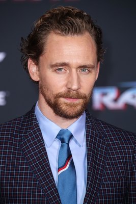 Tom Hiddleston Poster 2771000