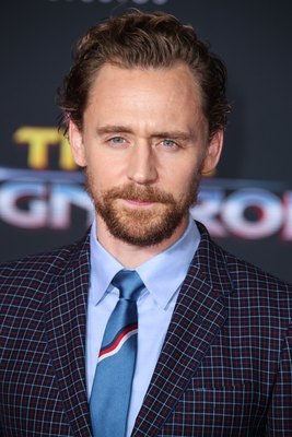 Tom Hiddleston Poster 2771006