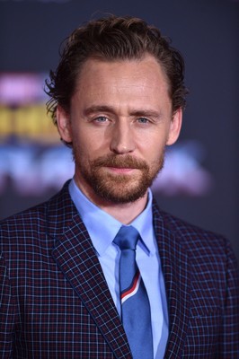 Tom Hiddleston Poster 2771015
