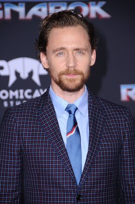 Tom Hiddleston Poster 2771030