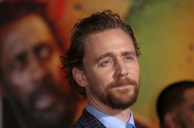 Tom Hiddleston Poster 2771080