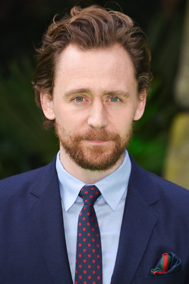 Tom Hiddleston Poster 2959304
